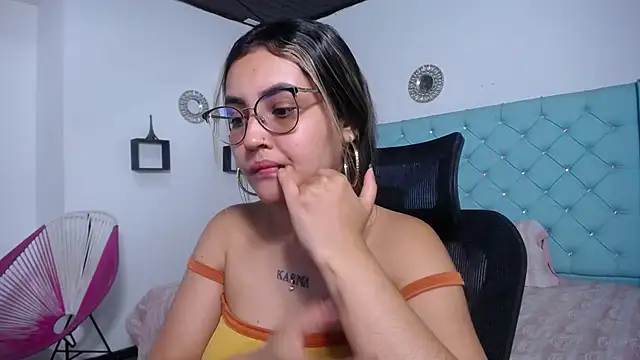 kathe-mills235 Live XXX-Chat