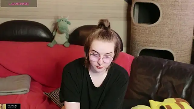 XXX chat uživo modela GamerGirl_Eve