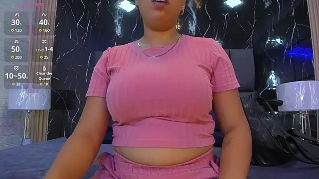 BustyGlow Live XXX Chat