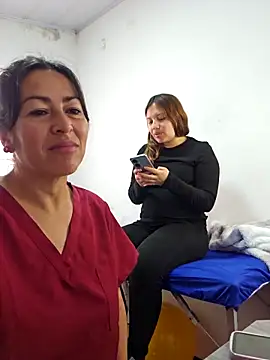 JustSamantha_ élő XXX-chatje