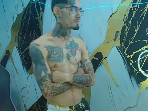 Chat XXX en directo de boy_tatto777