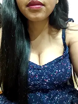 Chat XXX en directo de Sharvari-Wagh