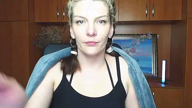 Chat +18 de VanessaRey_ ao vivo