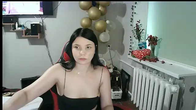 EllisKiss élő XXX-chatje