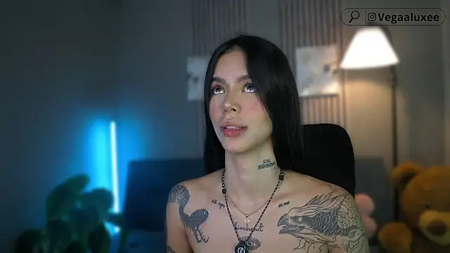 VegaLuxe Chat XXX live
