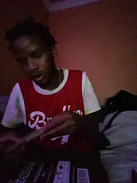Chat XXX ao vivo de MrD_TSA012