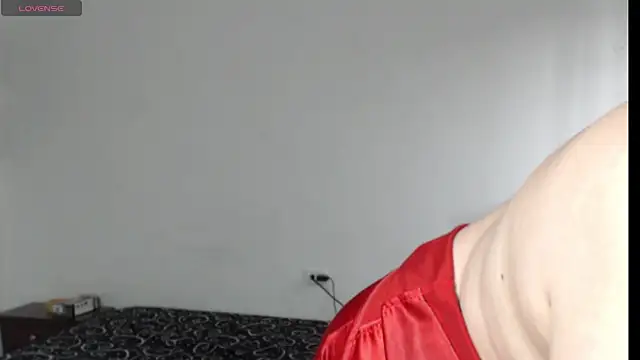 sharonnleon's Live XXX Chat