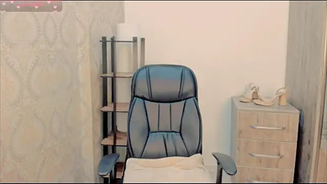 PumpkinCutiePie live XXX chat
