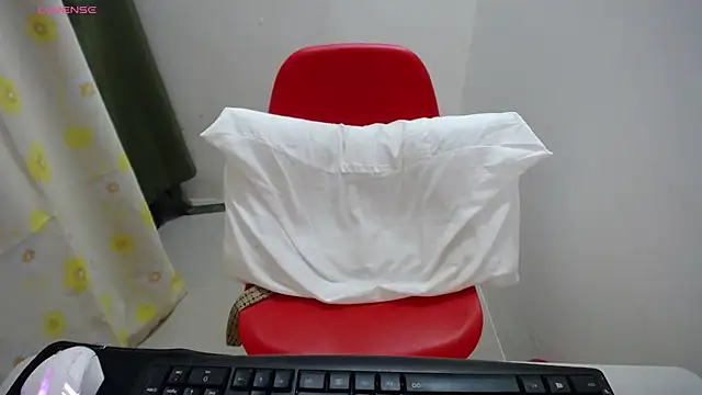 Angela_SexyAsian Pertunjukan Webcam