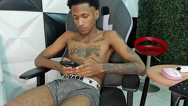 Онлайн чат XXX ManSant
