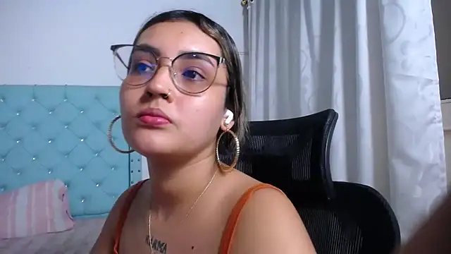 kathe-mills235 live XXX chat