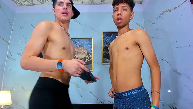 Spicy_guys Obrolan Langsung XXX