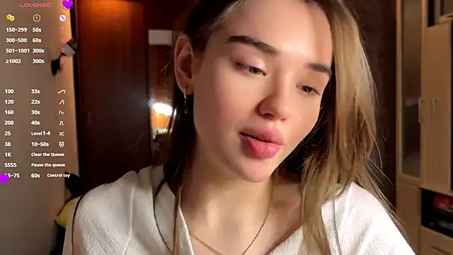 LubaSeirers Live XXX-chat