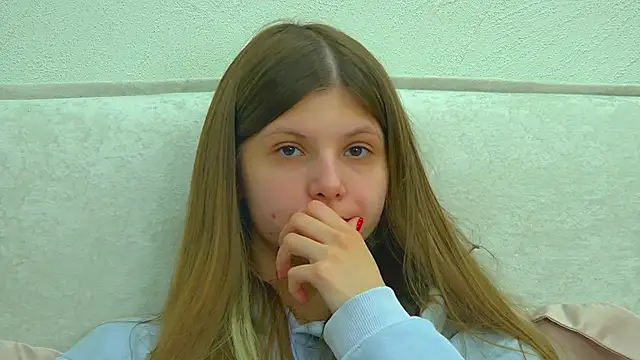 AudreyBarlov 网络视讯表演