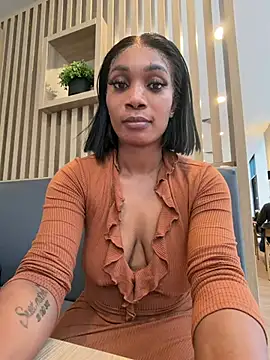 ___Nessa – webcam-show