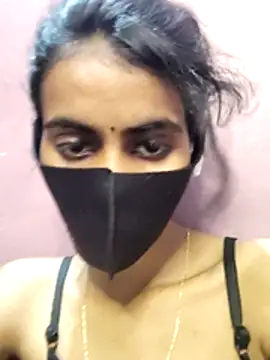 Chat XXX en directo de Thaper_Meera2