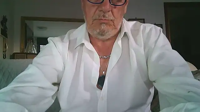 Show de gyodybis na webcam