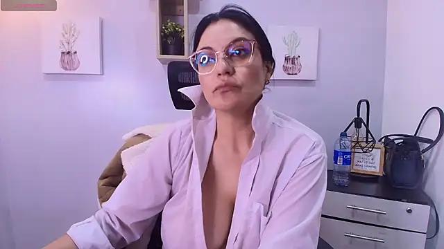 Zuzana21: απευθείας συνομιλία ΧΧΧ