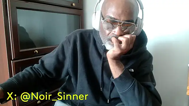 sinnernoir Pertunjukan Webcam