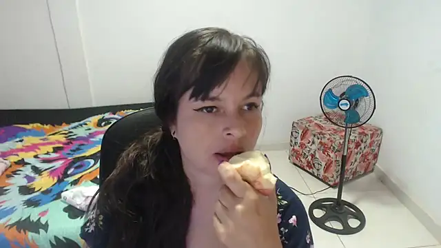 دردشة Aliciaheart الجنسية المباشرة