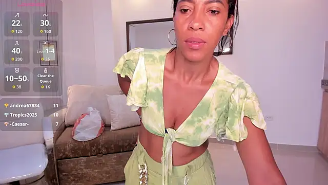 Shantaall_ Adlı Modelin Canlı XXX Sohbeti