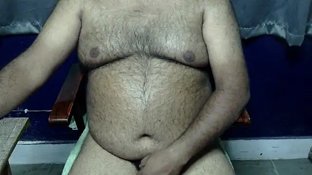hairysubcub_70 Show in webcam
