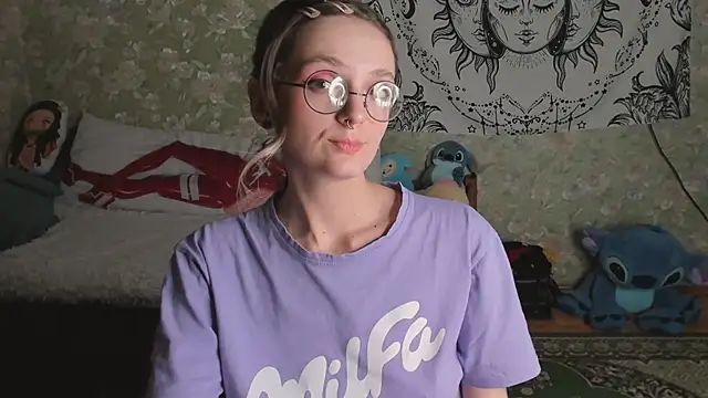 Cutie_Adelia: онлайн-секс-чат