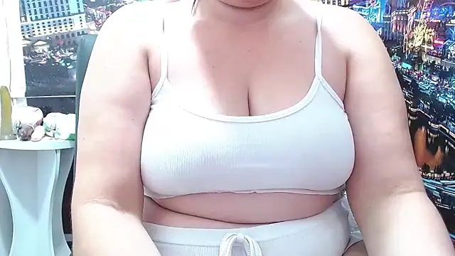 tila_nastyy Adlı Modelin Canlı XXX Sohbeti