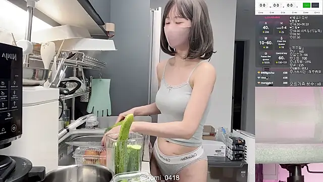 gumi_0418's Live XXX Chat