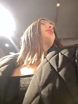 KrisMagnoly's Live XXX Chat