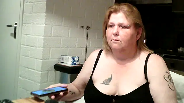 Sylviastar46 webcam show
