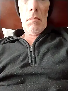 spraymyface webcam show