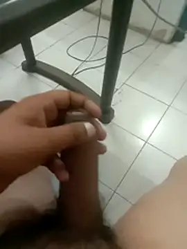 Delhi_boy2's Webcam Show