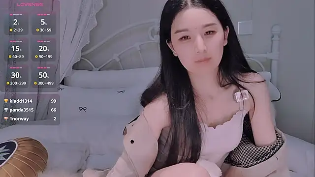 BingLin-'s Live XXX Chat
