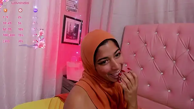 NadiaKarim_ Chat XXX live