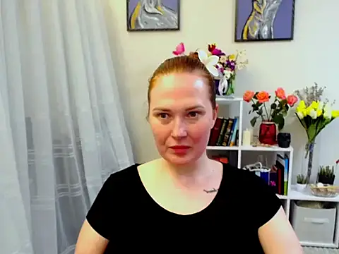 Онлайн чат XXX Lady_Tiana
