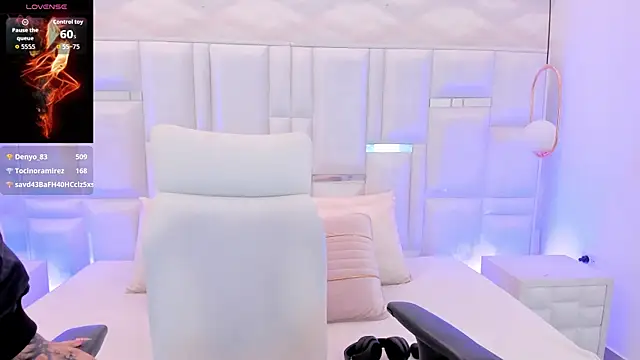 doll__bella élő XXX-chatje