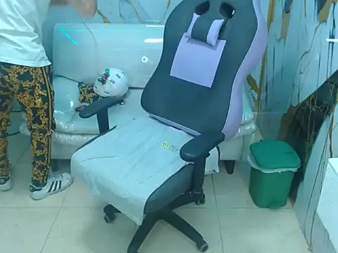 دردشة Boy_tatto77 الجنسية المباشرة