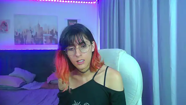 goth_minerva webcam show
