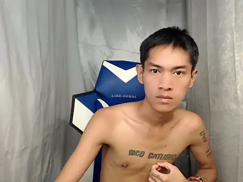 riks_tyler Chat XXX live