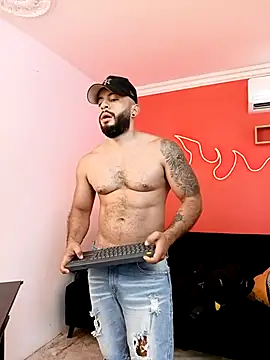 Mike_savage3's Live XXX Chat