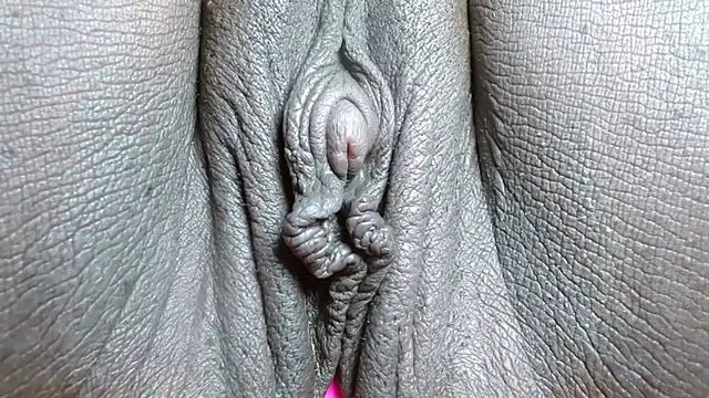 morenahott1's Live XXX Chat