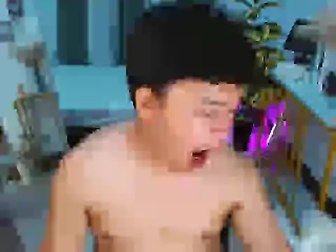 annocentboy Show in webcam