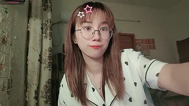 Živý XXX chat Lili_666