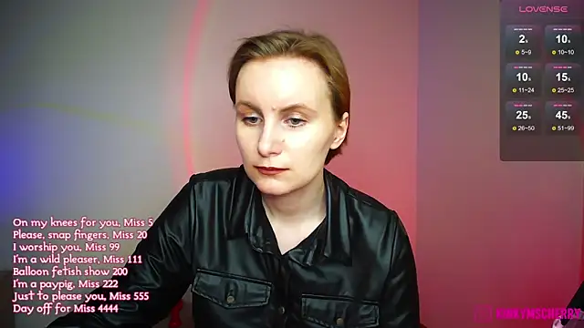 KinkyMissCherry élő XXX-chatje