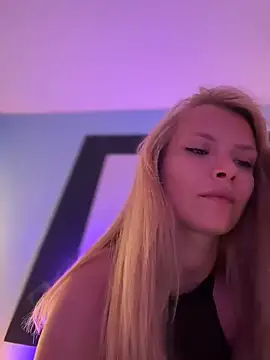 AnastasiaAniess' Webcam Show