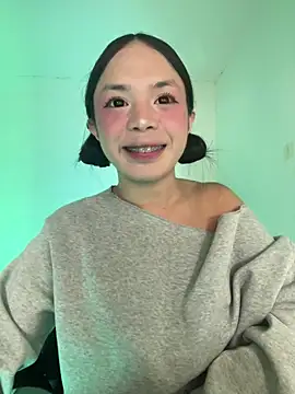 Pumi_akiko Adlı Modelin Web Kamerası Şovu
