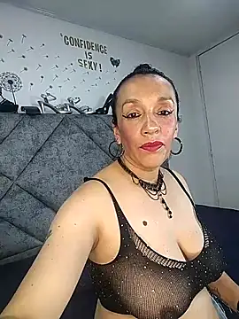 Shantey_Laurent Adlı Modelin Canlı XXX Sohbeti