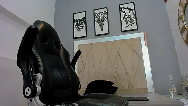 Chat XXX en directo de adams_bobby