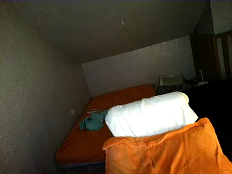 Chillntalkmami Pertunjukan Webcam
